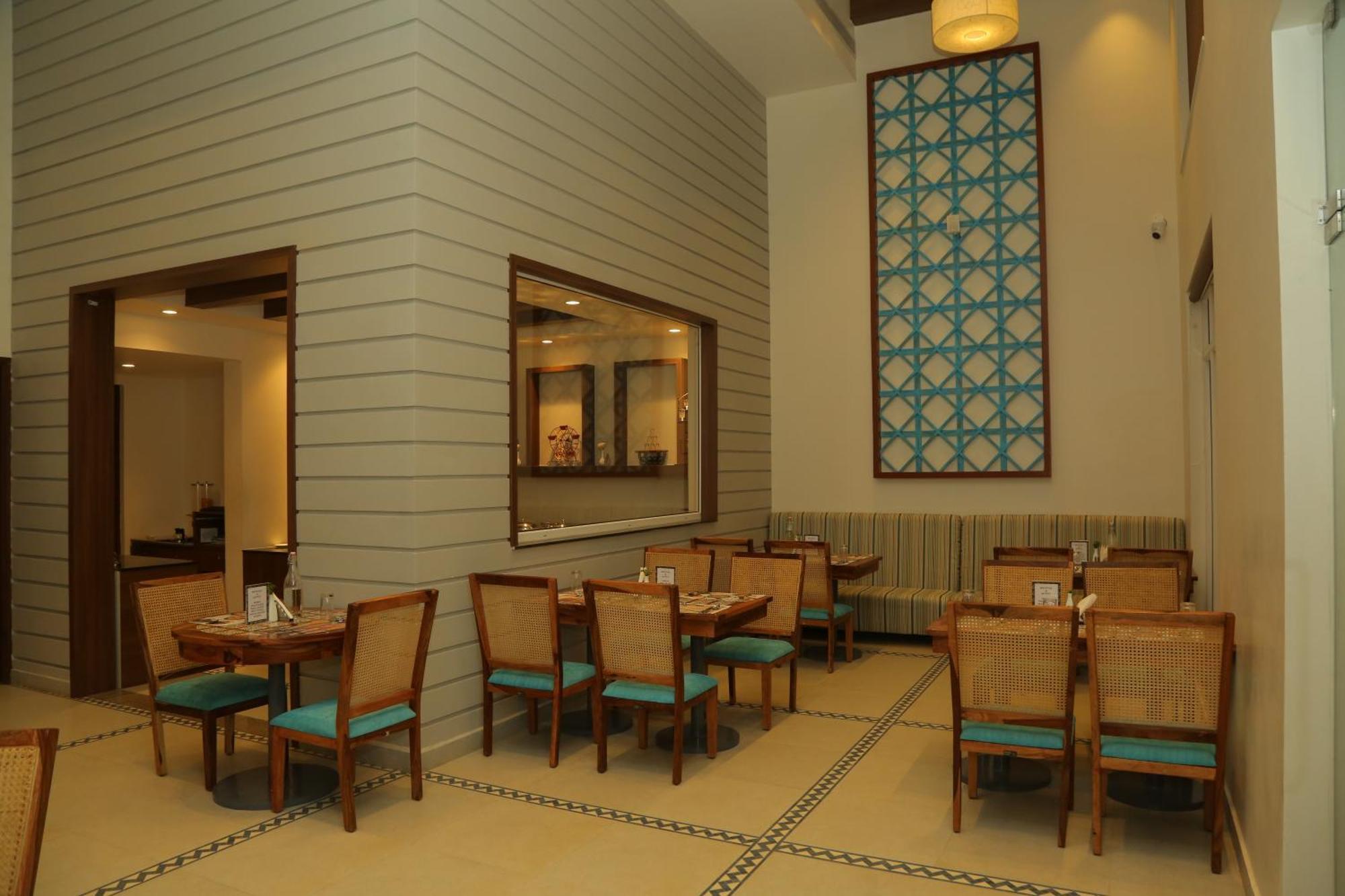 Misty Ocean - A Bergamont Group Of Hotel Kuilapalayam Buitenkant foto