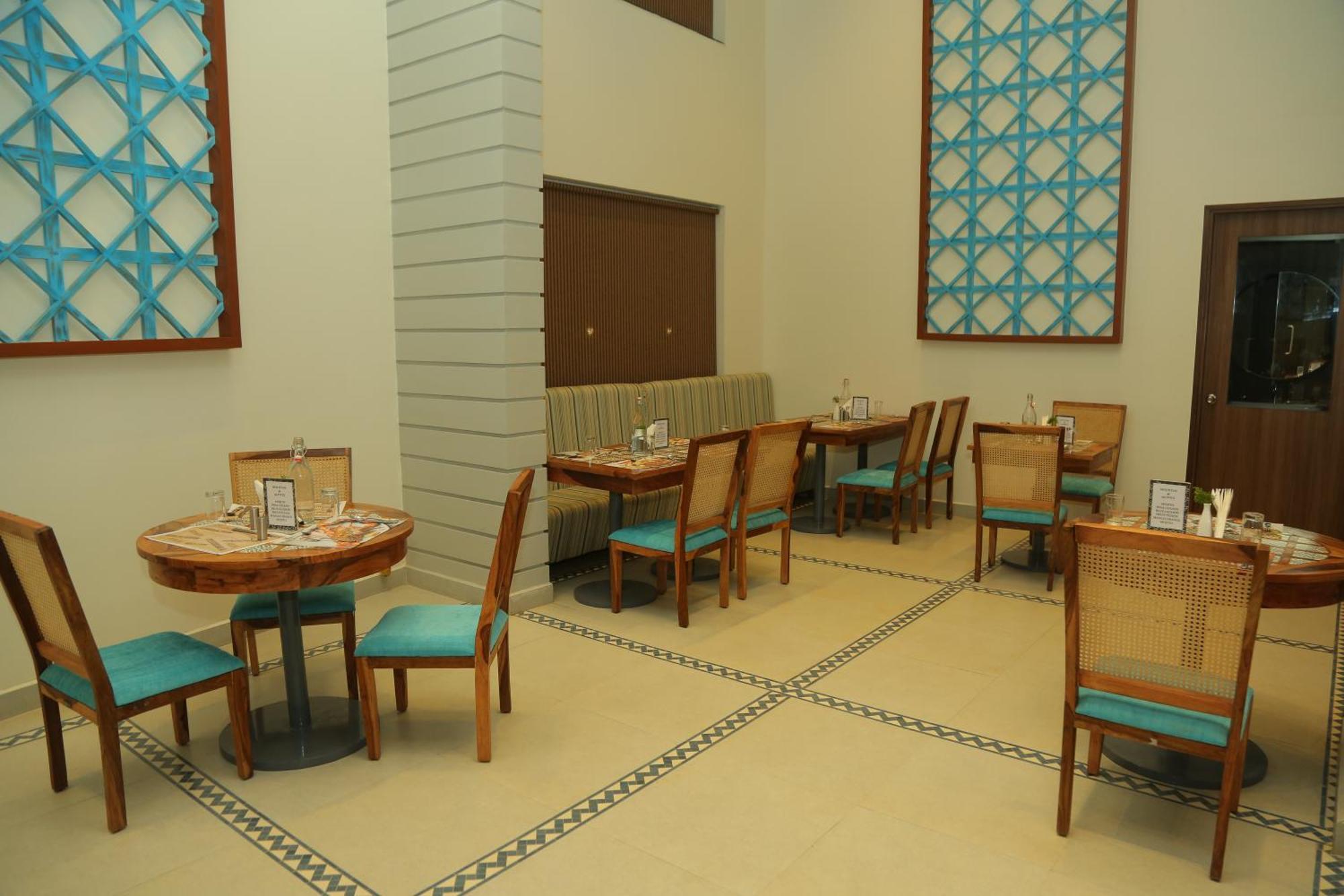 Misty Ocean - A Bergamont Group Of Hotel Kuilapalayam Buitenkant foto